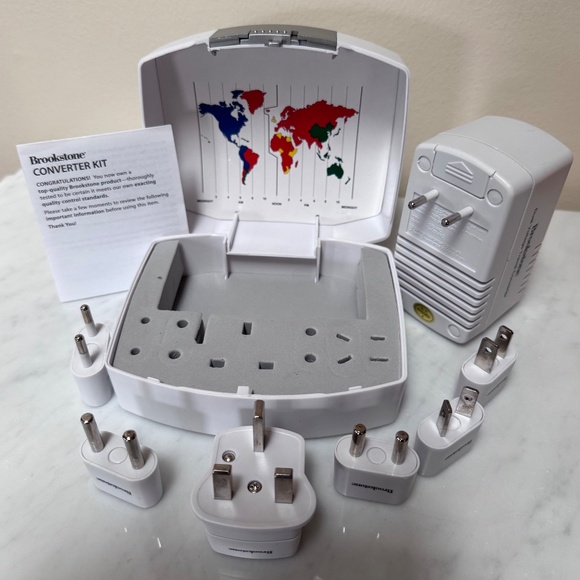 Brookstone Duel Wattage Converter Kit Plug In Adapter Kit International Travel - Picture 2 of 11